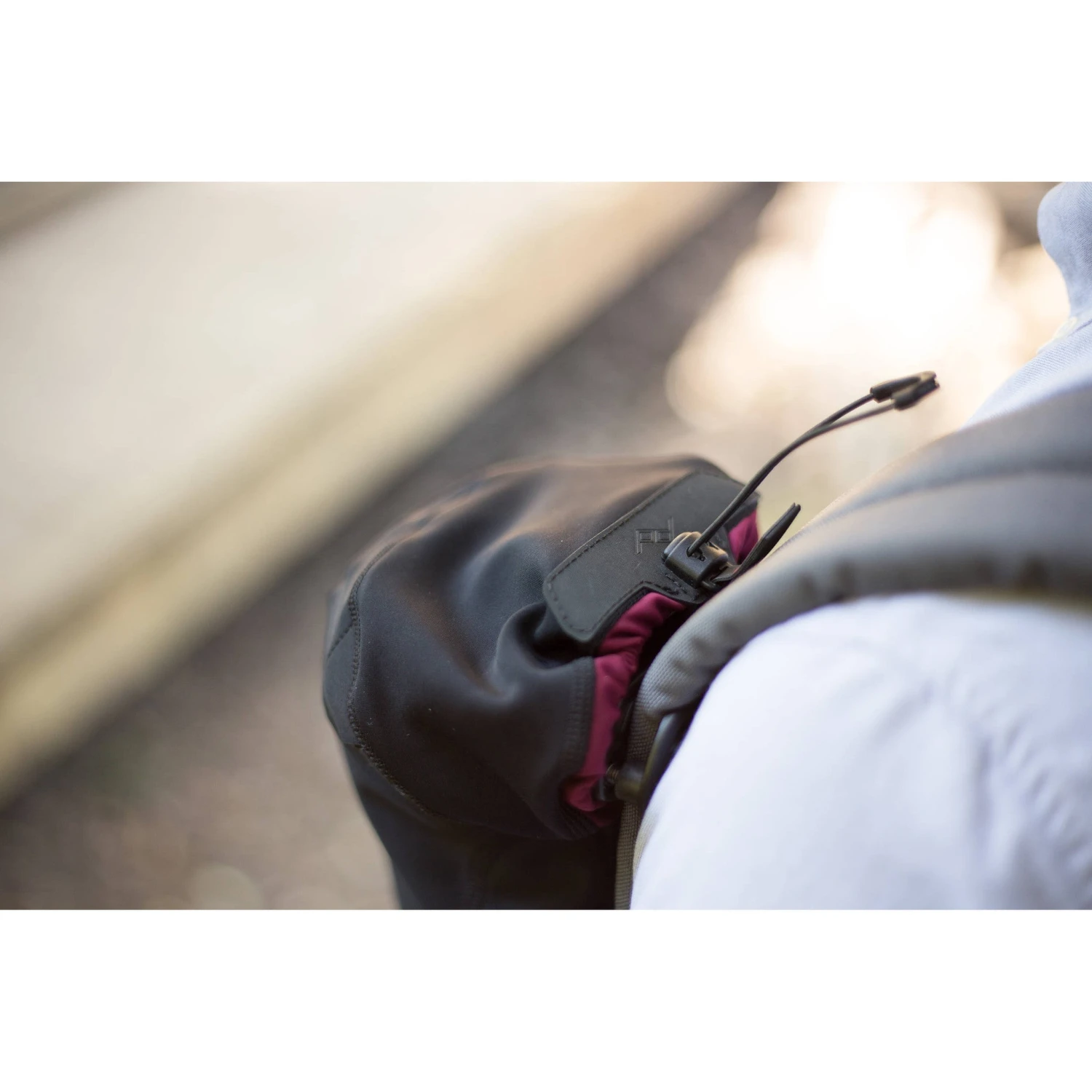 Peak Design Shell Medium Form-Fitting Rain And Dust Cover (Black)(Peak Design Shell Medium Form Fitting Rain And Dust Cover Black) 12 Peak Design Shell Medium Form-Fitting Rain And Dust Cover (Black)(Peak Design Shell Medium Form Fitting Rain And Dust Cover Black) - Image 12