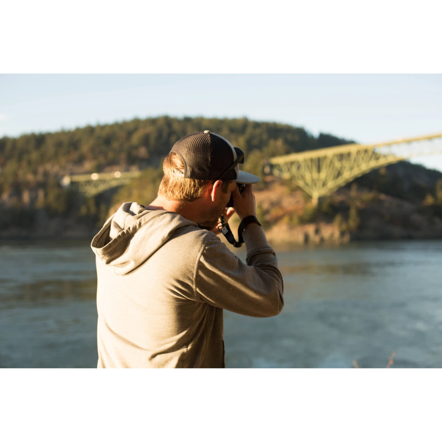 BlackRapid Wrist Breathe Camera Strap With FR-5 FastenR Breathe(Blackrapid Wrist Breathe Camera Strap With Fr 5 Fastenr Breathe) 7 BlackRapid Wrist Breathe Camera Strap With FR-5 FastenR Breathe(Blackrapid Wrist Breathe Camera Strap With Fr 5 Fastenr Breathe) - Image 7