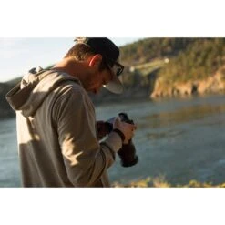 BlackRapid Wrist Breathe Camera Strap With FR-5 FastenR Breathe(Blackrapid Wrist Breathe Camera Strap With Fr 5 Fastenr Breathe) 12 BlackRapid Wrist Breathe Camera Strap With FR-5 FastenR Breathe(Blackrapid Wrist Breathe Camera Strap With Fr 5 Fastenr Breathe) -Celestron Shop 1474171480000 IMG 680531