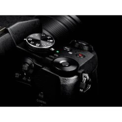 Panasonic Lumix DMC-G85 Mirrorless Micro Four Thirds Digital Camera With 12-60mm Lens(Panasonic Lumix Dmc G85 Mirrorless Micro Four Thirds Digital Camera With 12 60mm Lens) -Celestron Shop 1474283971000 IMG 686537