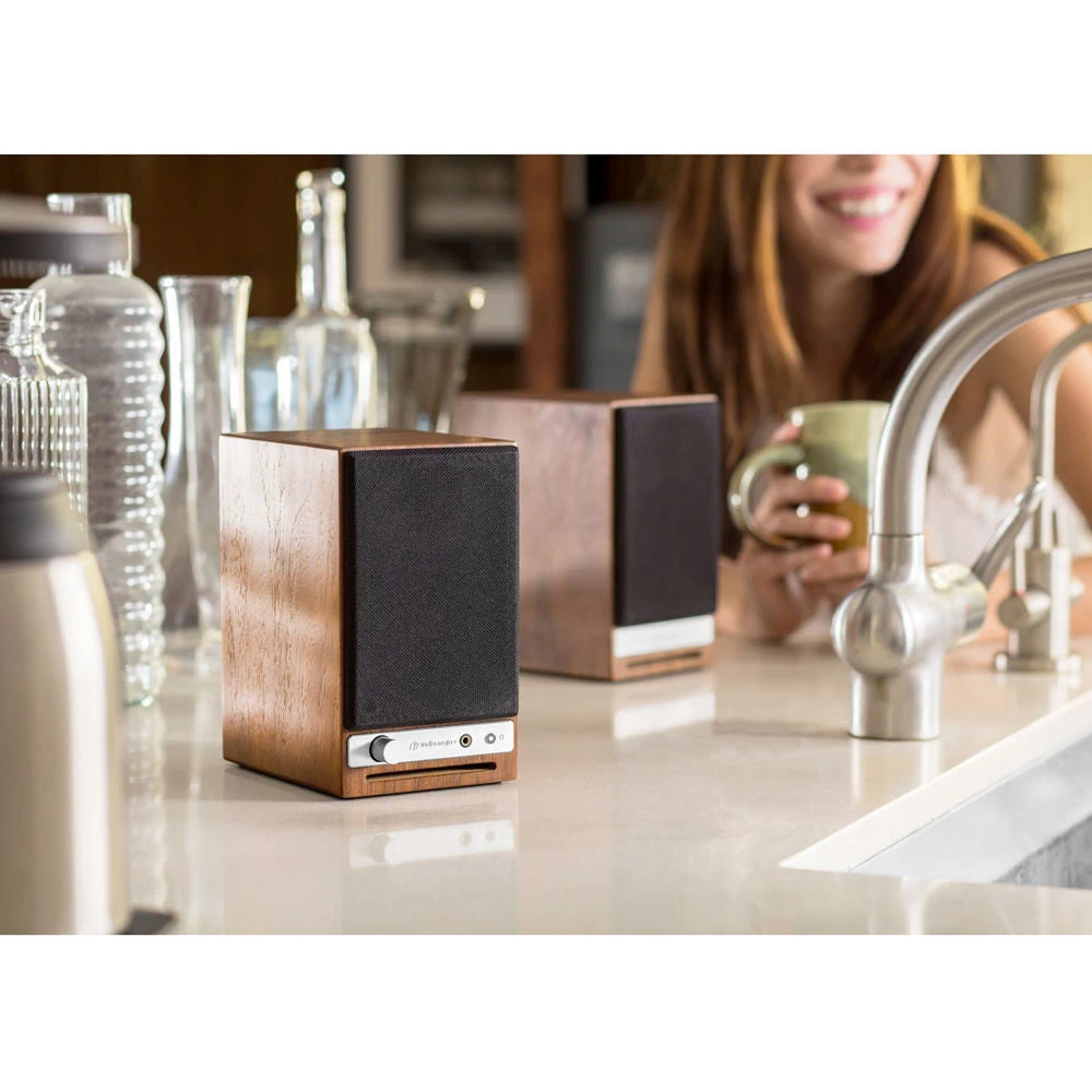 Audioengine HD3 2-Way Wireless Bookshelf Speakers (Pair, Walnut)(Audioengine Hd3 2 Way Wireless Bookshelf Speakers Pair Walnut) 8 Audioengine HD3 2-Way Wireless Bookshelf Speakers (Pair, Walnut)(Audioengine Hd3 2 Way Wireless Bookshelf Speakers Pair Walnut) - Image 8