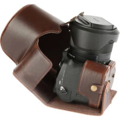 MegaGear Ever Ready Leather Camera Case For Sony Cyber-shot DSC-RX10 III (Dark Brown)(Megagear Ever Ready Leather Camera Case For Sony Cyber Shot Dsc Rx10 Iii Dark Brown) -Celestron Shop 1486575952000 IMG 749605