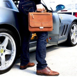 MacCase Premium Leather Briefcase For IPad Pro 12.9 (Vintage)(Maccase Premium Leather Briefcase For Ipad Pro 12 9 Vintage) 11 MacCase Premium Leather Briefcase For IPad Pro 12.9 (Vintage)(Maccase Premium Leather Briefcase For Ipad Pro 12 9 Vintage) -Celestron Shop 1487706372000 IMG 756237