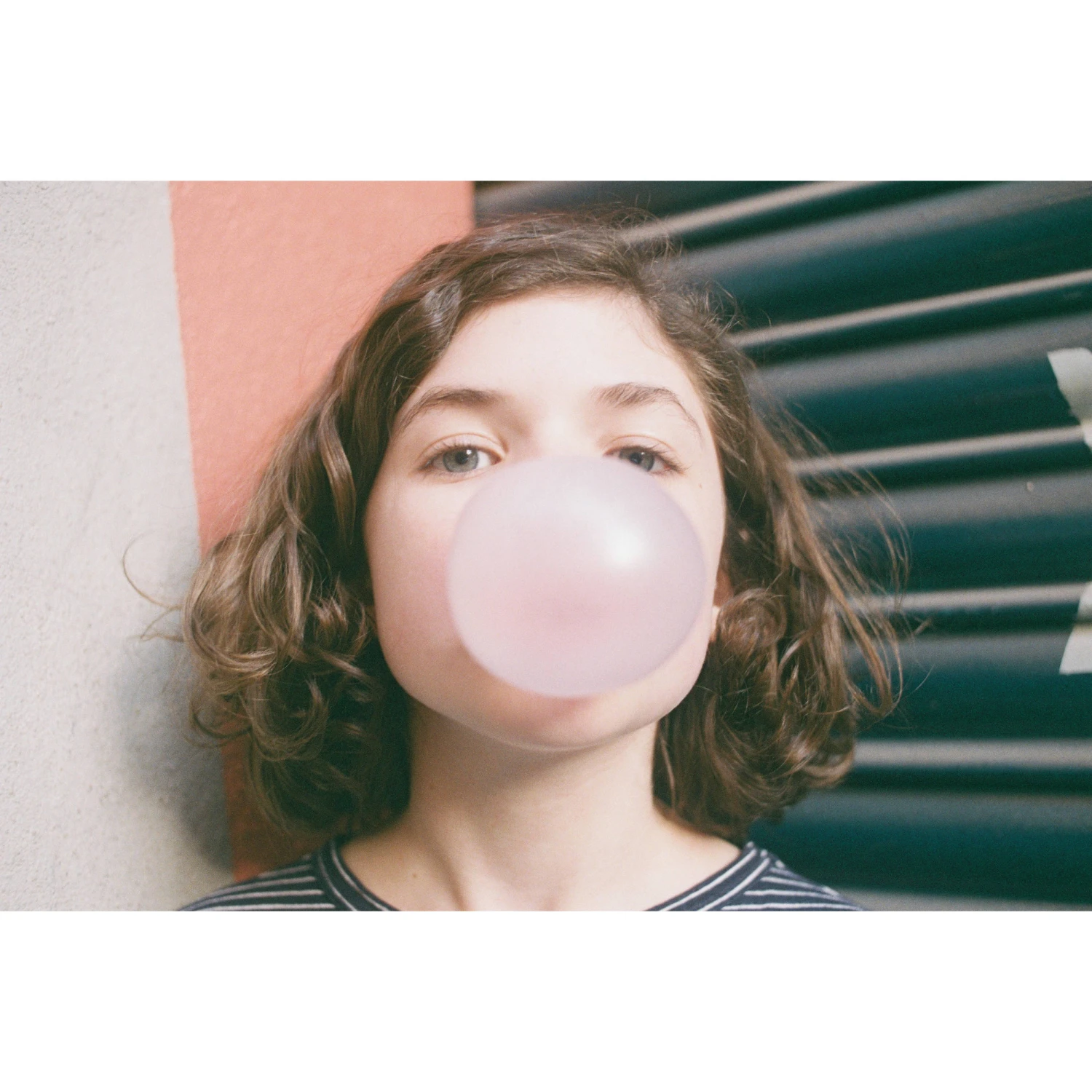 Dubblefilm Bubblegum 200 Color Negative Film (35mm Roll Film, 36 Exposures)(Dubblefilm Bubblegum 200 Color Negative Film 35mm Roll Film 36 Exposures) 3 Dubblefilm Bubblegum 200 Color Negative Film (35mm Roll Film, 36 Exposures)(Dubblefilm Bubblegum 200 Color Negative Film 35mm Roll Film 36 Exposures) - Image 3