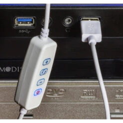 Revo Bi-Color Vlog Light With Phone Holder(Revo Bi Color Vlog Light With Phone Holder) -Celestron Shop 1589290228 IMG 1356404