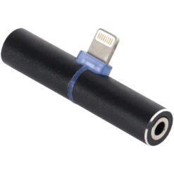 I/OMagic 3.5mm Audio And Power Charging Splitter For IPhone(I Omagic 3 5mm Audio And Power Charging Splitter For Iphone)