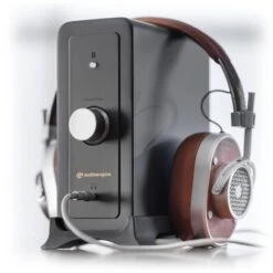 Audioengine N22 Premium Desktop Audio Amplifier (2nd Gen)(Audioengine N22 Premium Desktop Audio Amplifier 2nd Gen)