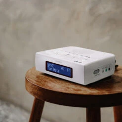 Sangean HDR-15 AM/FM/HD Tabletop Clock Radio (White)(Sangean Hdr 15 Am Fm Hd Tabletop Clock Radio White) -Celestron Shop 1709040678 IMG 2196698