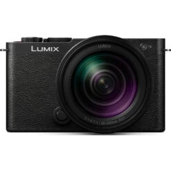 Panasonic Lumix S9 Mirrorless Camera With 28-200mm F/4-7.1 Lens (Black)(Panasonic Lumix S9 Mirrorless Camera With 28 200mm F 4 7 1 Lens Black)