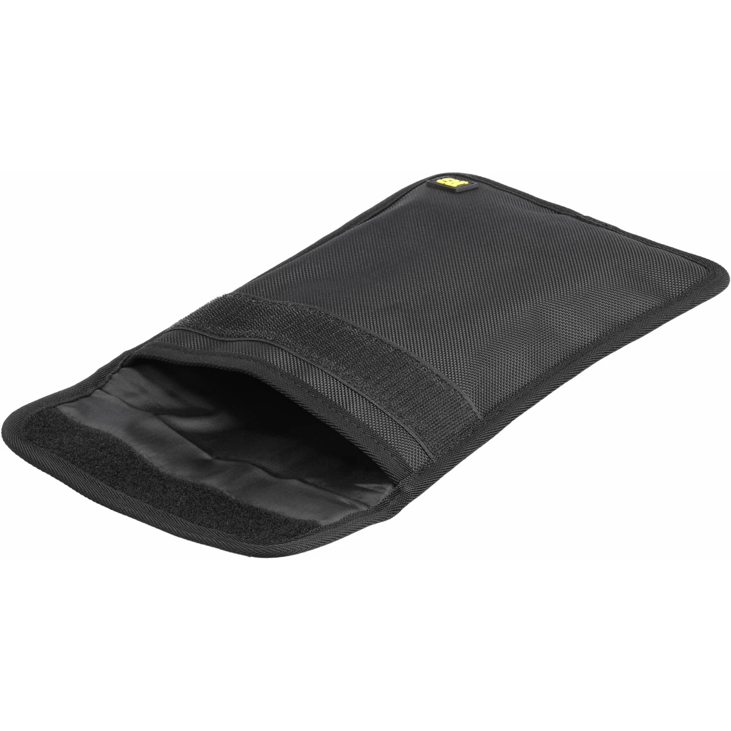 Ruggard X-Ray Protector Pouch For 35mm Film (Medium)(Ruggard X Ray Protector Pouch For 35mm Film Medium) 3 Ruggard X-Ray Protector Pouch For 35mm Film (Medium)(Ruggard X Ray Protector Pouch For 35mm Film Medium) - Image 3