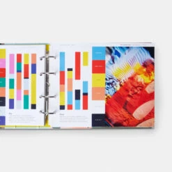 Pantone PANTONEVIEW Color Planner Spring/Summer 2026(Pantone Pantoneview Color Planner Spring Summer 2026) -Celestron Shop 1739443161 IMG 2431324