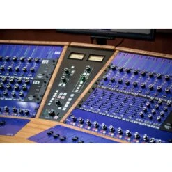 JamRacks VDesk Audio Workstation (28 RU)(Jamracks Vdesk Audio Workstation 28 Ru) -Celestron Shop 1739801936 IMG 2433582