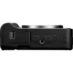 Canon EOS R50 V Mirrorless Camera With 14-30mm F/4-6.3 Lens(Canon Eos R50 V Mirrorless Camera With 14 30mm F 4 6 3 Lens) -Celestron Shop 1742994215 IMG 2457974