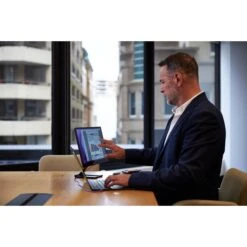 Espresso Pro 15.6" 4K Multi-Touch Portable Monitor(Espresso Pro 15 6 4k Multi Touch Portable Monitor) -Celestron Shop 1743605990 IMG 2465266