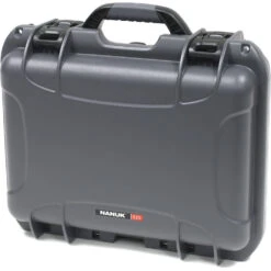 Nanuk 920 Case With Padded Dividers (Graphite)(Nanuk 920 Case With Padded Dividers Graphite)
