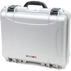 Nanuk 930 Case With Foam (Silver)(Nanuk 930 Case With Foam Silver)
