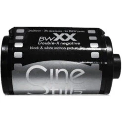 Cinestill BwXX Double-X Black And White Negative Film (35mm Roll Film, 36 Exposures)(Cinestill Bwxx Double X Black And White Negative Film 35mm Roll Film 36 Exposures)