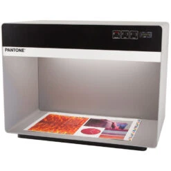 Pantone 3 Light Booth D65(Pantone 3 Light Booth D65)