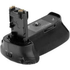 Vello BG-C14 Battery Grip For Canon 5D Mark IV DSLR Camera(Vello Bg C14 Battery Grip For Canon 5d Mark Iv Dslr Camera)
